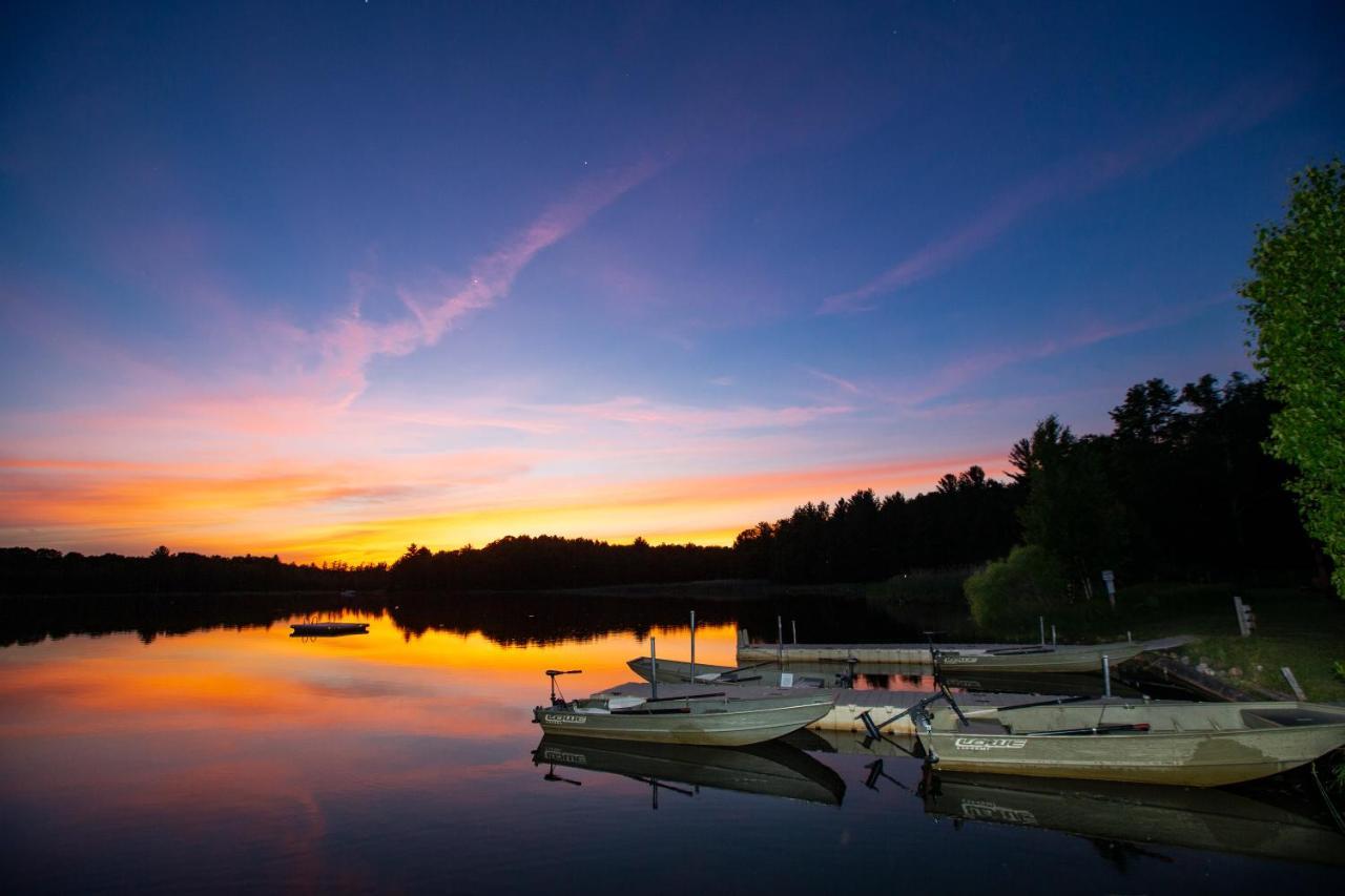 The Rockwell Lake Lodge Luther Bagian luar foto
